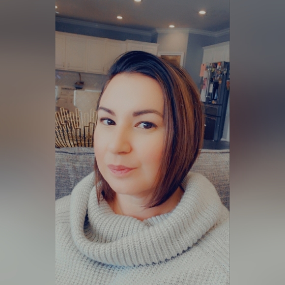 Meet your Posher, Dannette - Picture 4 of 5